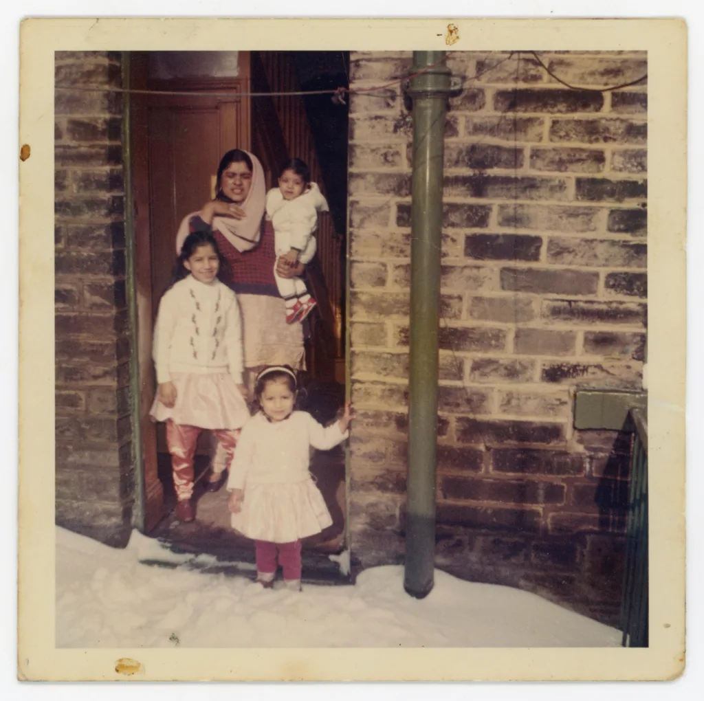 Sajida Shahid, Gulzarina Begum, Tahir Ashraf and Samina Ashraf, Southfield Square, 1969
