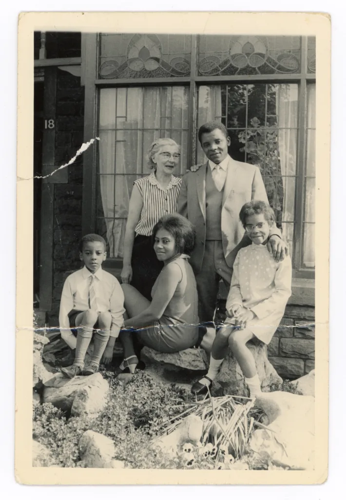 The Harris family with neighbour, Queens Road, c.1967