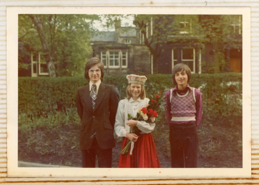 Ritta Harrison and friends, Latvian Club, 1975