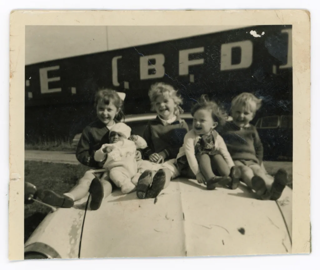 Paul James and friends, Holmewood, 1965