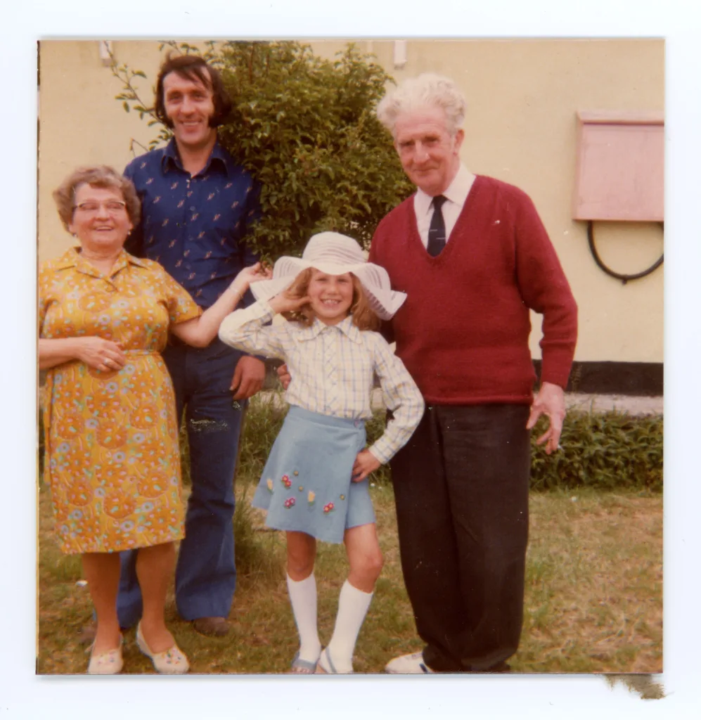 Mary Elizabeth Wright with family, c.1960