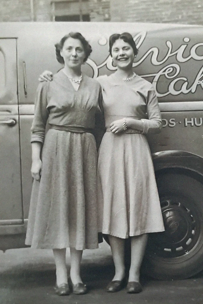 Maureen Worsley, Rawson Street, c.1960